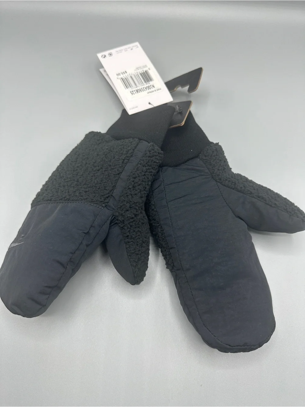 Nike Sherpa Fleece Winter Warm Mittens Women’s Size XS/S Black